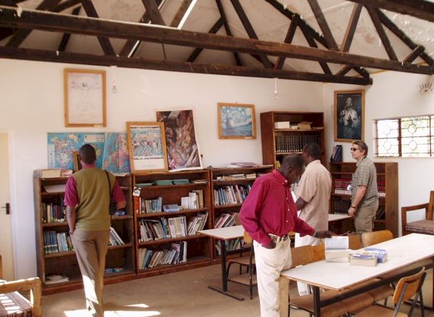 school-baraka2-Library